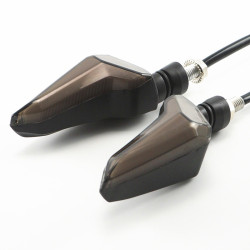 Ζευγάρι Φλάς μηχανής 2 χρωμάτων ΟΕΜ. Ζευγάρι Φλάς μηχανής 2 χρωμάτων ΟΕΜ.