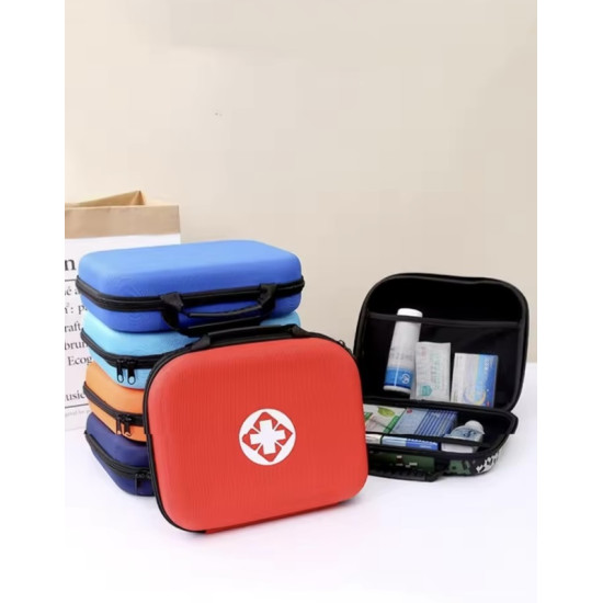 Φαρμακείο – βαλιτσάκι πρώτων βοηθειών γεμάτο, 8922 – 24x18cm