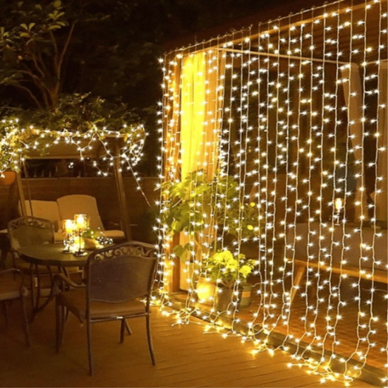 Χριστουγεννιάτικη led κουρτίνα με 10 σειρές 300 Led