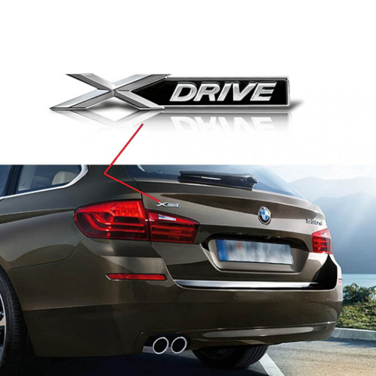 Αυτοκόλλητο Σήμα Μεταλλικό Για BMW XDRIVE Χρώμιο / Μαύρο 9,4cm x 1,5cm 